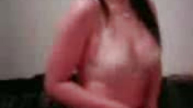 2 pollas compartiendo puta cachonda trío sexo anal con su madre follada y mamada