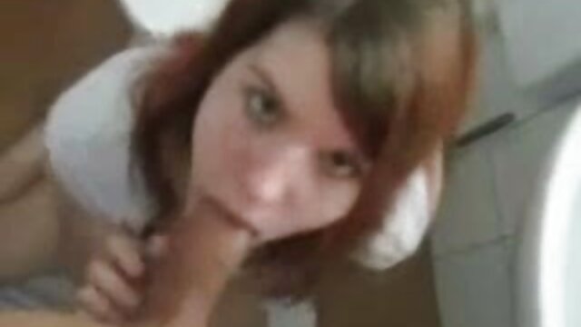 MILFs lesbianas anal casero amateur se divierten interracial al aire libre